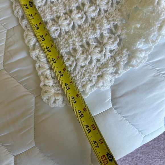 Two hand crocheted outfits with a One crocheted blanket
With a Pearl White Yarn - Picture 10 of 16